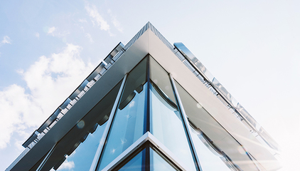 創(chuàng)新驅(qū)動(dòng)，連接未來(lái)——引領(lǐng)通信設(shè)備開發(fā)新紀(jì)元